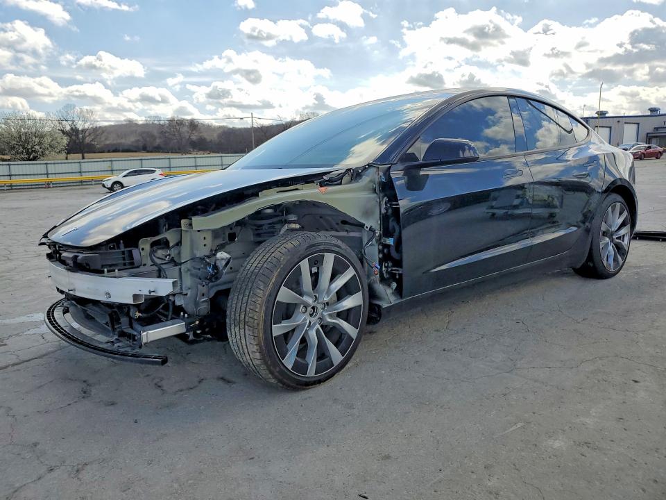 Продаж на аукціоні авто 2025 Tesla Model 3, vin: 5YJ3E1EB3SF911586, номер лоту: 41609526