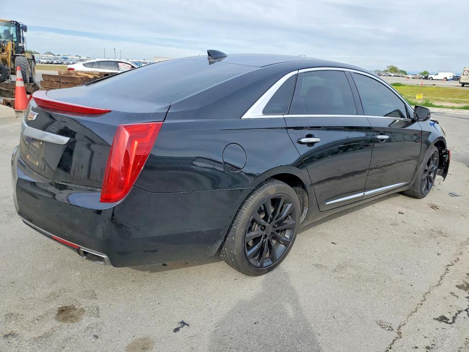 46325526 :رقم المزاد ، 2G61M5S3XH9110197 vin ، 2017 Cadillac Xts مزاد بيع