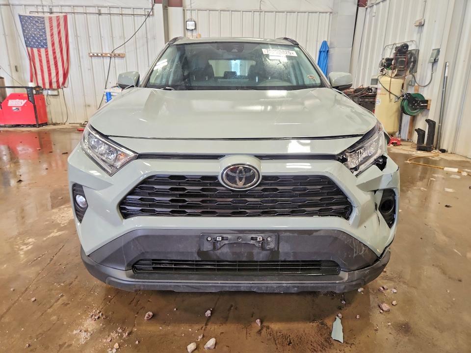 2020 Toyota Rav4 მანქანა იყიდება აუქციონზე, vin: 2T3A1RFV4LW139363, აუქციონის ნომერი: 78409425