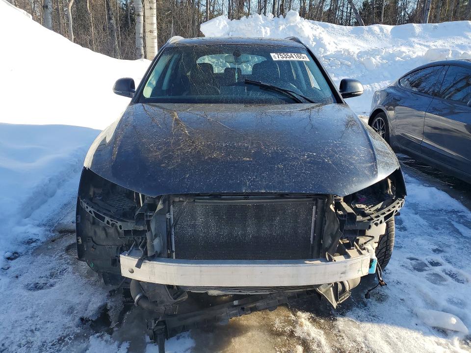 Продажа на аукционе авто 2015 Audi Q3, vin: WA1EFEFS9FR008185, номер лота: 75354165