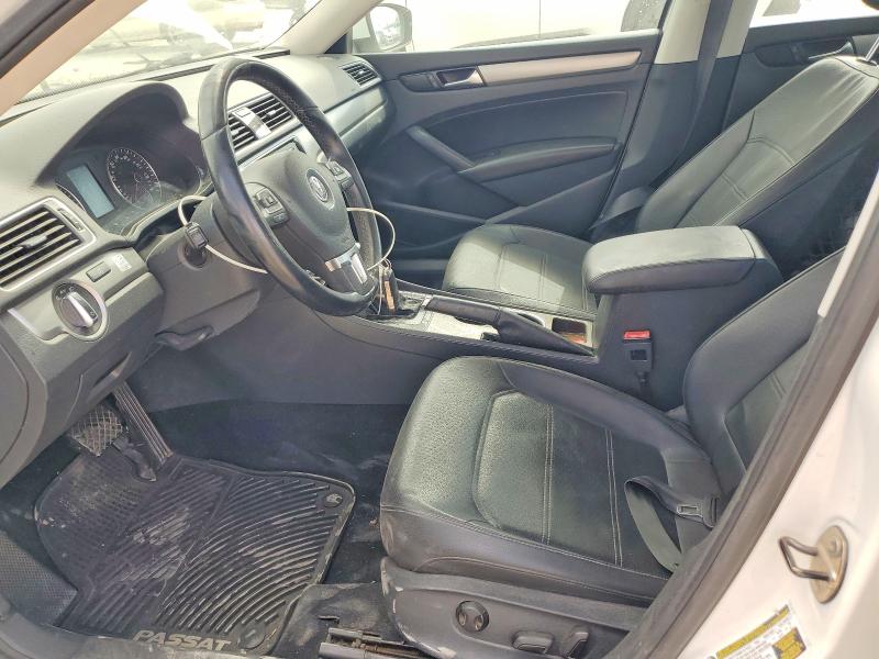 47707076 :رقم المزاد ، 1VWBN7A30EC017735 vin ، 2014 Volkswagen Passat مزاد بيع