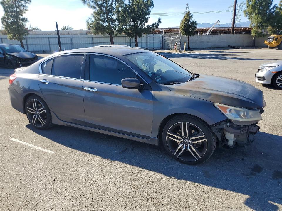 Продажа на аукционе авто 2016 Honda Accord, vin: 1HGCR2F51GA160038, номер лота: 45811196