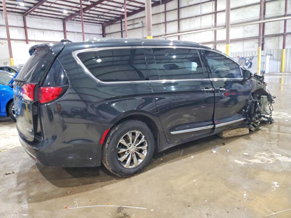 Продаж на аукціоні авто 2017 Chrysler Pacifica, vin: 2C4RC1GG5HR650676, номер лоту: 79940765