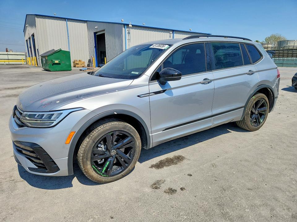 Продажа на аукционе авто 2023 Volkswagen Tiguan, vin: 3VVCB7AX8PM124070, номер лота: 48136836