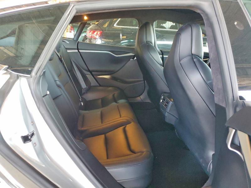 41836286 :رقم المزاد ، 5YJSA1E25HF230619 vin ، 2017 Tesla Model S مزاد بيع