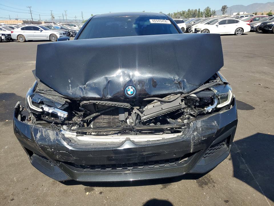 Продаж на аукціоні авто 2023 Bmw 530e, vin: WBA13AG09PCM42255, номер лоту: 46949456