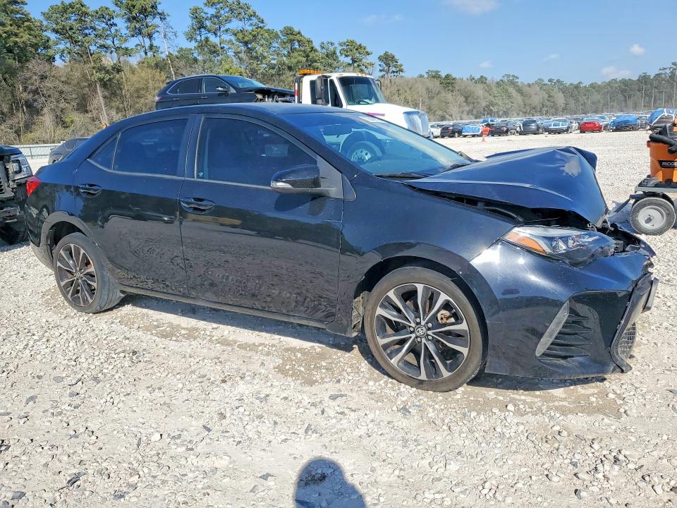 2018 Toyota Corolla მანქანა იყიდება აუქციონზე, vin: 5YFBURHE5JP745173, აუქციონის ნომერი: 79479175