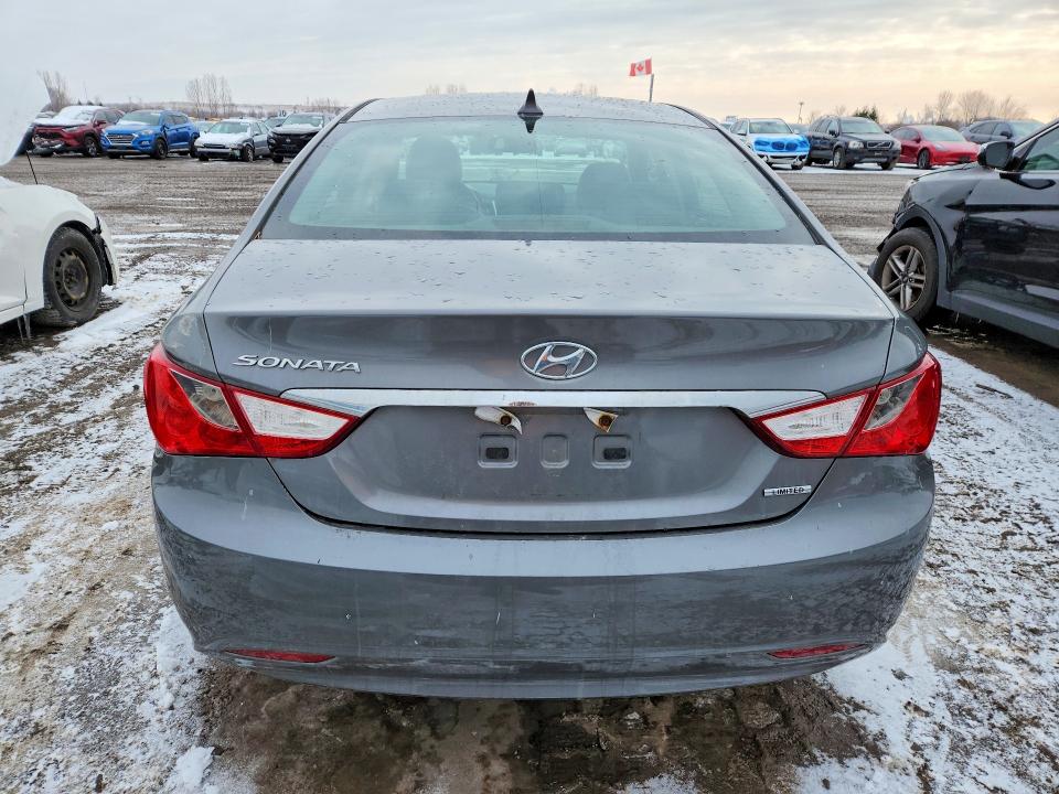 46269676 :رقم المزاد ، 5NPEC4AC7DH618406 vin ، 2013 Hyundai Sonata مزاد بيع