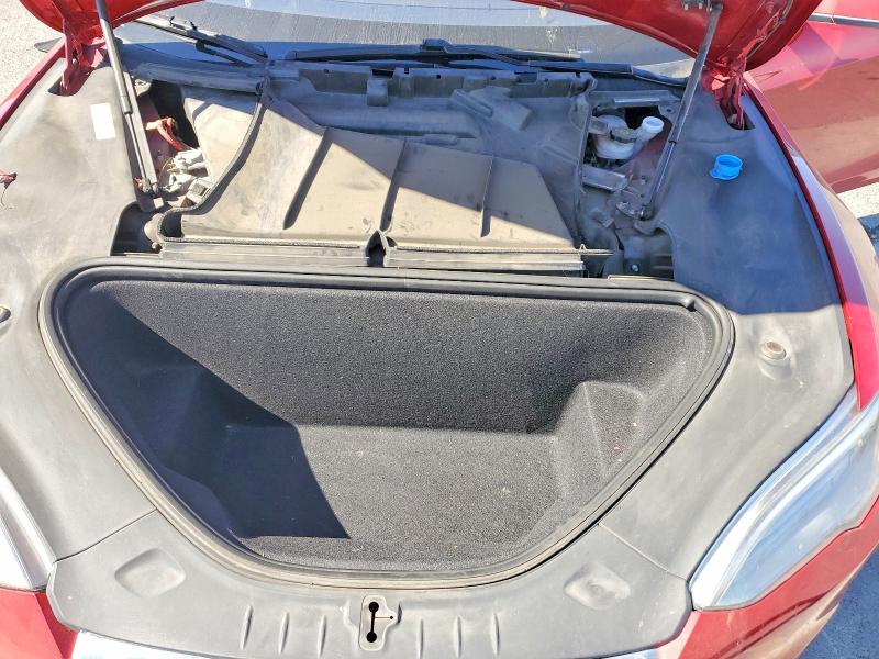 2016 Tesla Model S მანქანა იყიდება აუქციონზე, vin: 5YJSA1E18GF170759, აუქციონის ნომერი: 45564276