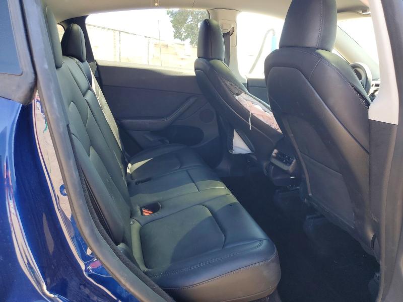 2024 Tesla Model Y მანქანა იყიდება აუქციონზე, vin: 7SAYGDEE2RA239025, აუქციონის ნომერი: 46483446