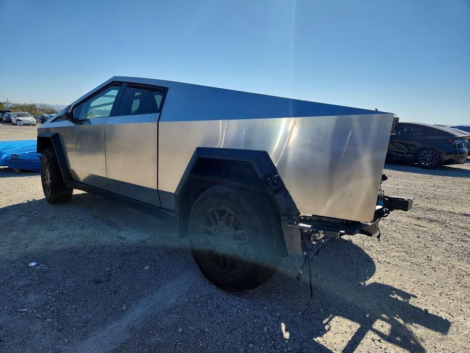 2024 Tesla Cybertruck მანქანა იყიდება აუქციონზე, vin: 7G2CEHED4RA056640, აუქციონის ნომერი: 46029106