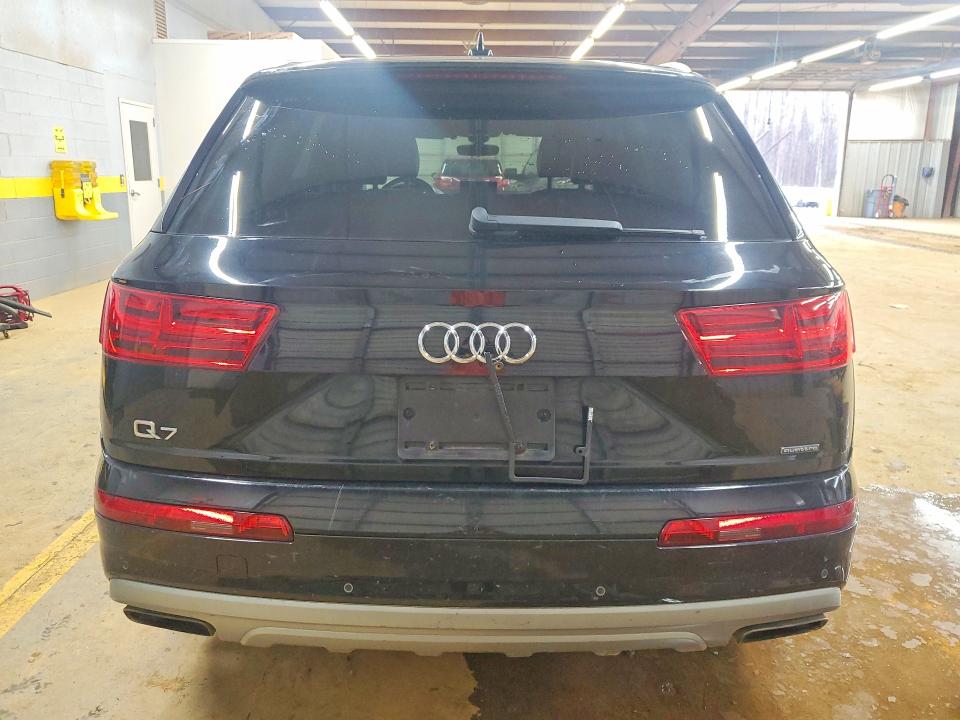 Продаж на аукціоні авто 2017 Audi Q7, vin: WA1LHAF71HD041316, номер лоту: 45839906