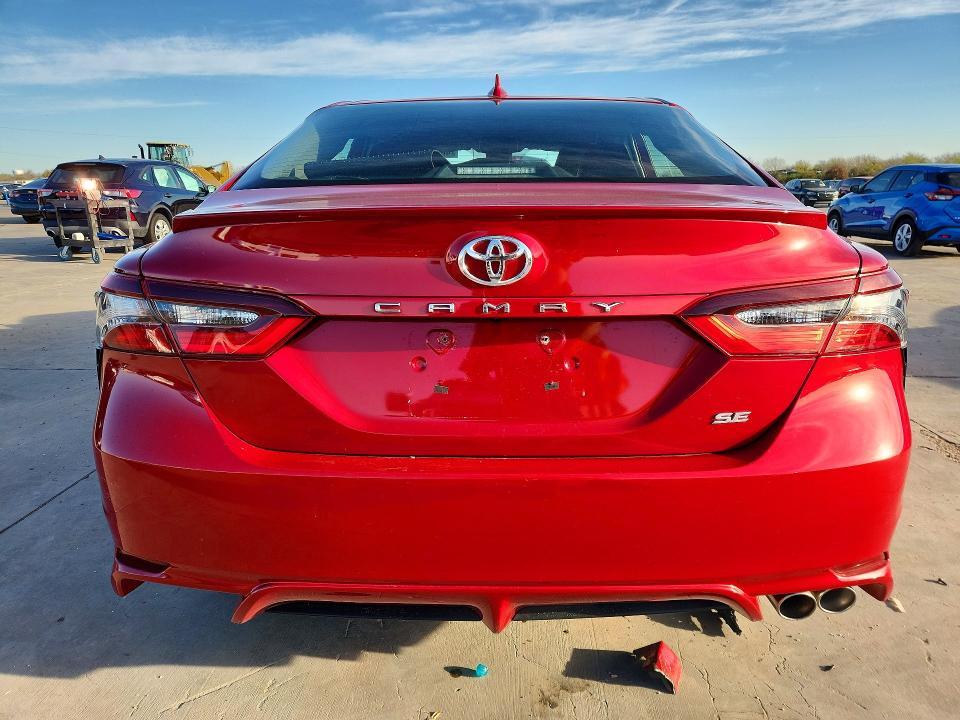 Продаж на аукціоні авто 2021 Toyota Camry, vin: 4T1G11AK5MU496134, номер лоту: 46452516