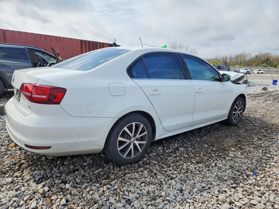 41805146 :رقم المزاد ، 3VWDB7AJ5HM385394 vin ، 2017 Volkswagen Jetta مزاد بيع