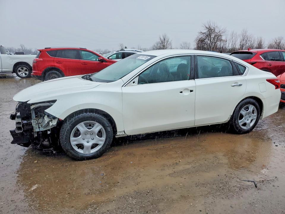 47161746 :رقم المزاد ، 1N4AL3AP8HN338985 vin ، 2017 Nissan Altima مزاد بيع