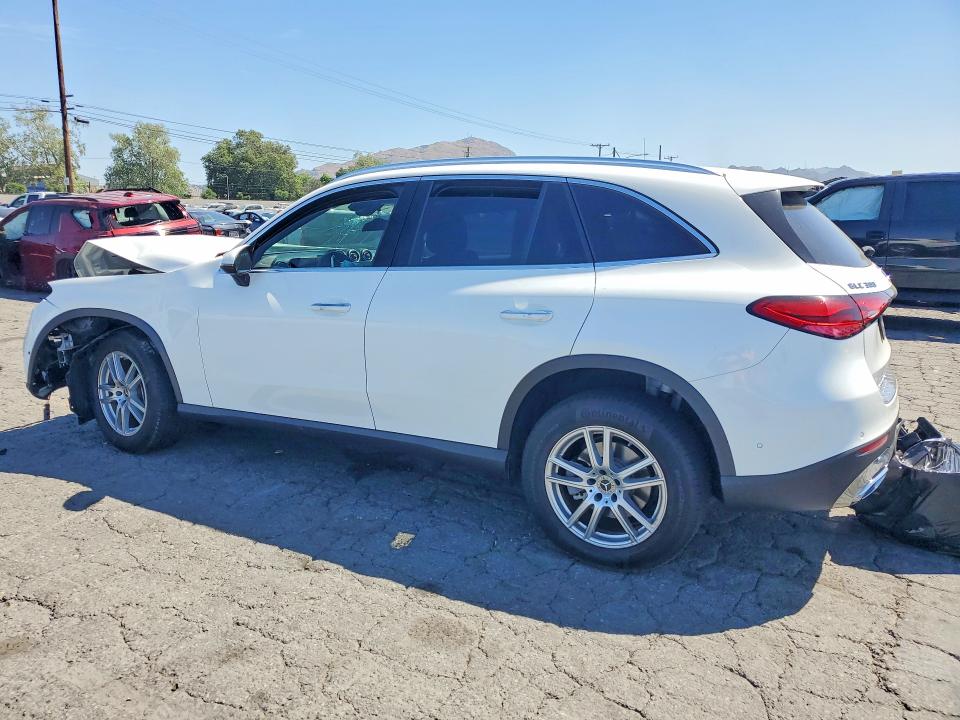 Продаж на аукціоні авто 2025 Mercedes-benz Glc, vin: W1NKM4GB1SF363976, номер лоту: 46769456