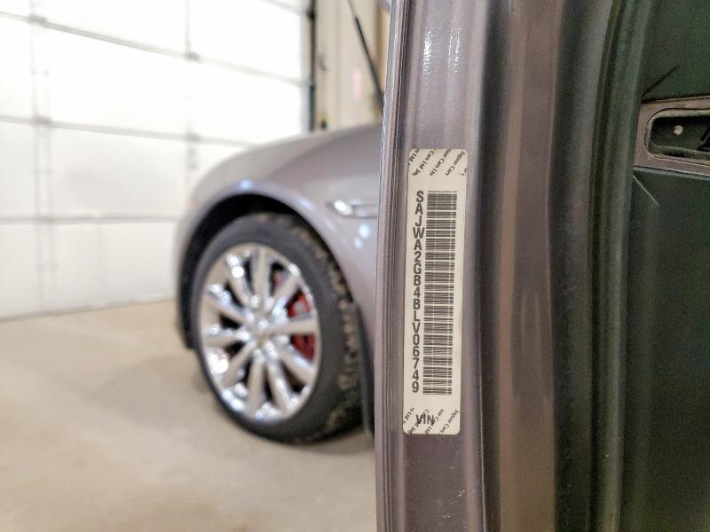 47930056 :رقم المزاد ، SAJWA2GB4BLV06749 vin ، 2011 Jaguar Xjl مزاد بيع