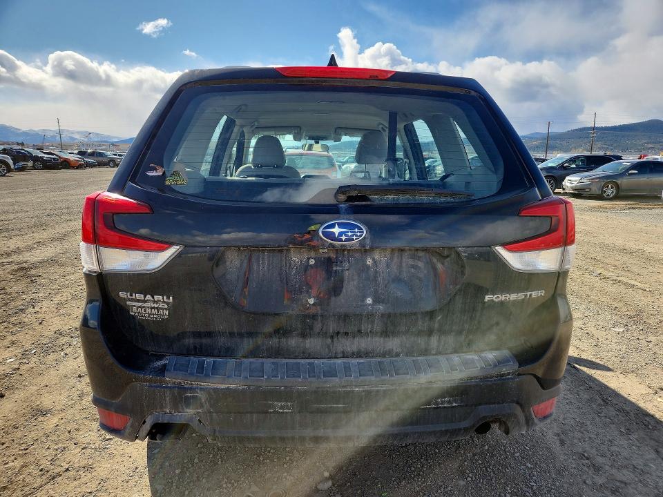 79796095 :رقم المزاد ، JF2SKAAC5MH509463 vin ، 2021 Subaru Forester مزاد بيع