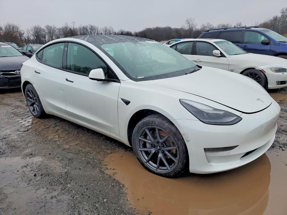 Продажа на аукционе авто 2022 Tesla Model 3, vin: 5YJ3E1EB1NF315154, номер лота: 79716155