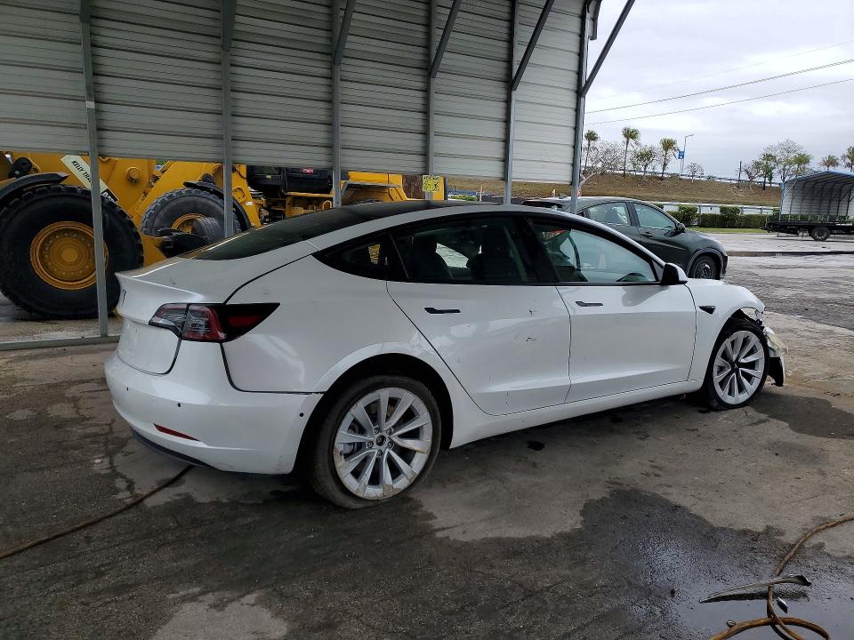 Продажа на аукционе авто 2022 Tesla Model 3, vin: 5YJ3E1EA6NF242550, номер лота: 46554946