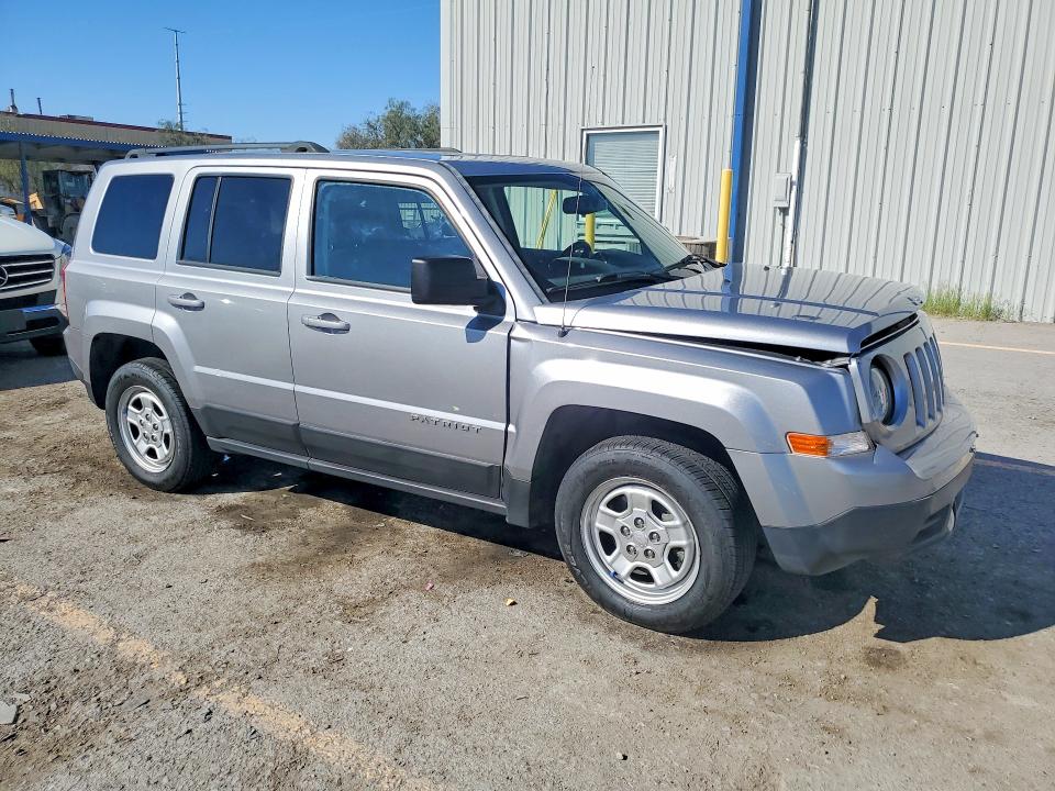 47210796 :رقم المزاد ، 1C4NJPBA1GD568021 vin ، 2016 Jeep Patriot مزاد بيع