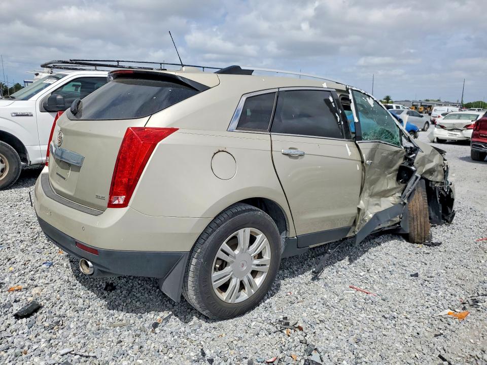 47947586 :رقم المزاد ، 3GYFNBE38FS554537 vin ، 2015 Cadillac Srx مزاد بيع