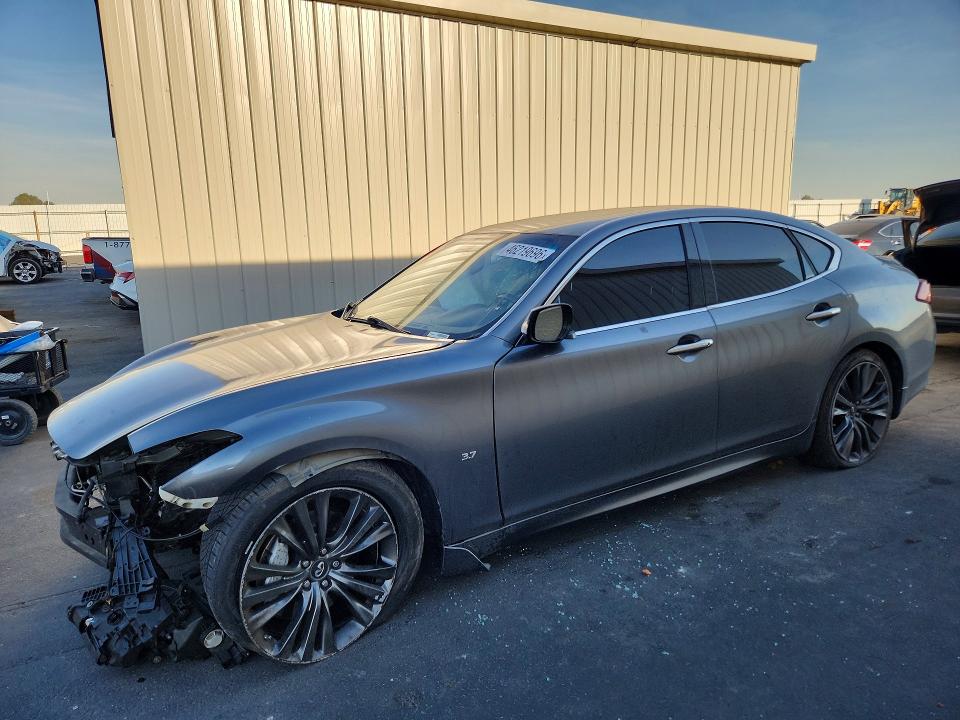 46219696 :رقم المزاد ، JN1BY1AP2GM220295 vin ، 2016 Infiniti Q70 مزاد بيع
