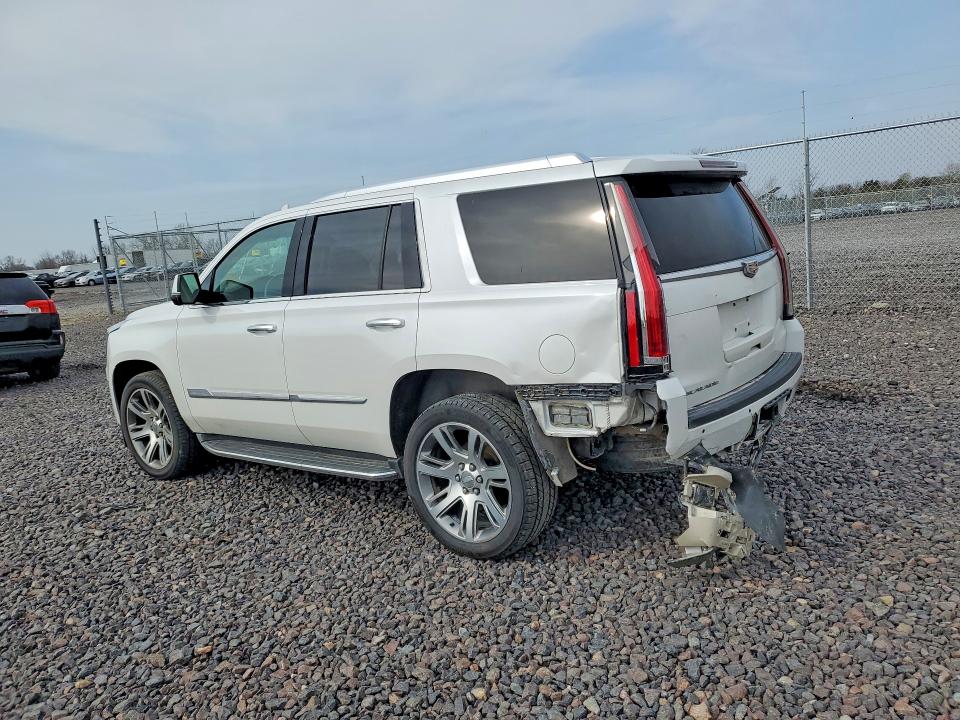 47689166 :رقم المزاد ، 1GYS4BKJ8GR436707 vin ، 2016 Cadillac Escalade مزاد بيع