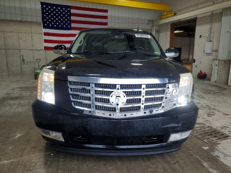 Auction sale of the 2007 Cadillac Escalade, vin: 1GYFK63837R187565, lot number: 47689316