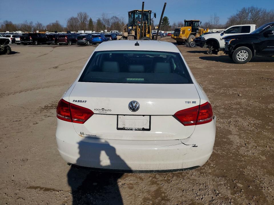 Продаж на аукціоні авто 2014 Volkswagen Passat, vin: 1VWBT7A31EC070756, номер лоту: 47211786