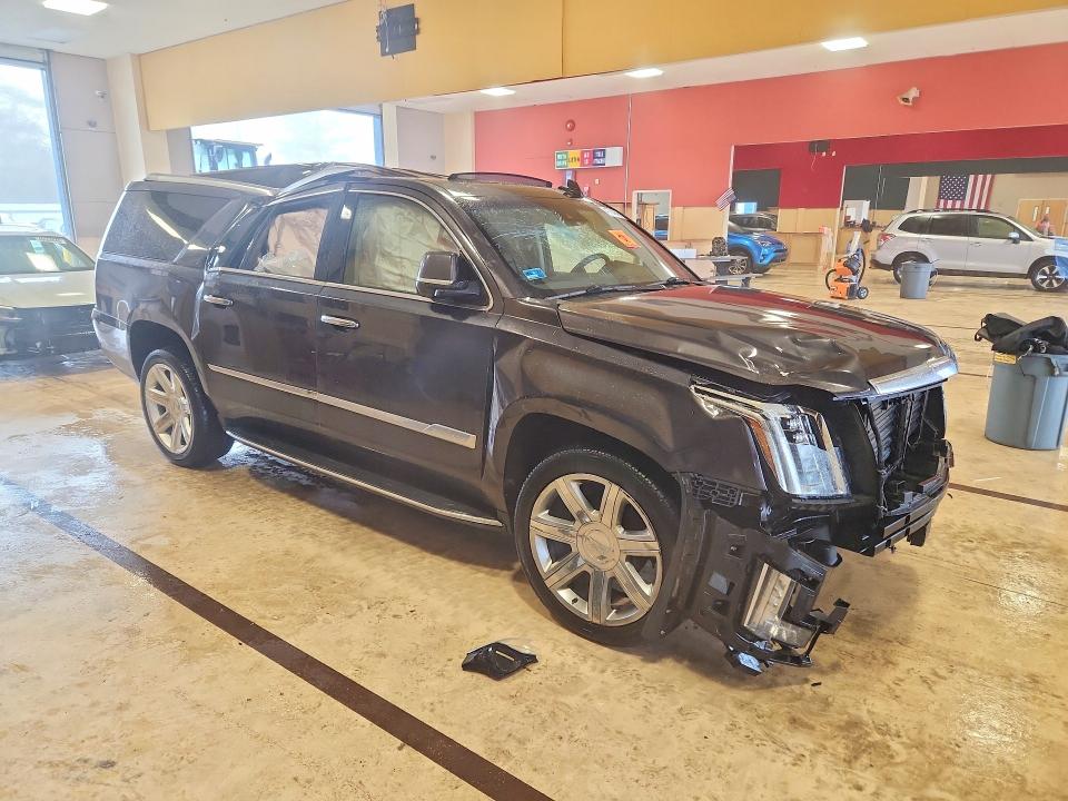 2017 Cadillac Escalade მანქანა იყიდება აუქციონზე, vin: 1GYS4JKJ2HR362194, აუქციონის ნომერი: 41754246