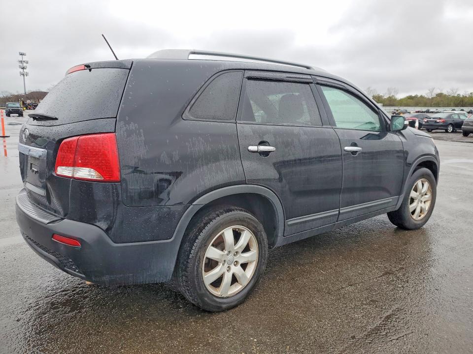 Продажа на аукционе авто 2013 Kia Sorento, vin: 5XYKT4A69DG398951, номер лота: 46852306