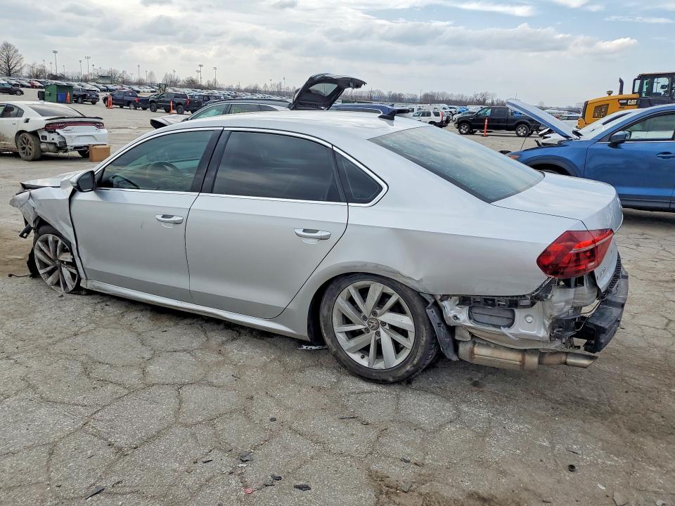 Продажа на аукционе авто 2018 Volkswagen Passat, vin: 1VWBA7A37JC031329, номер лота: 41878426
