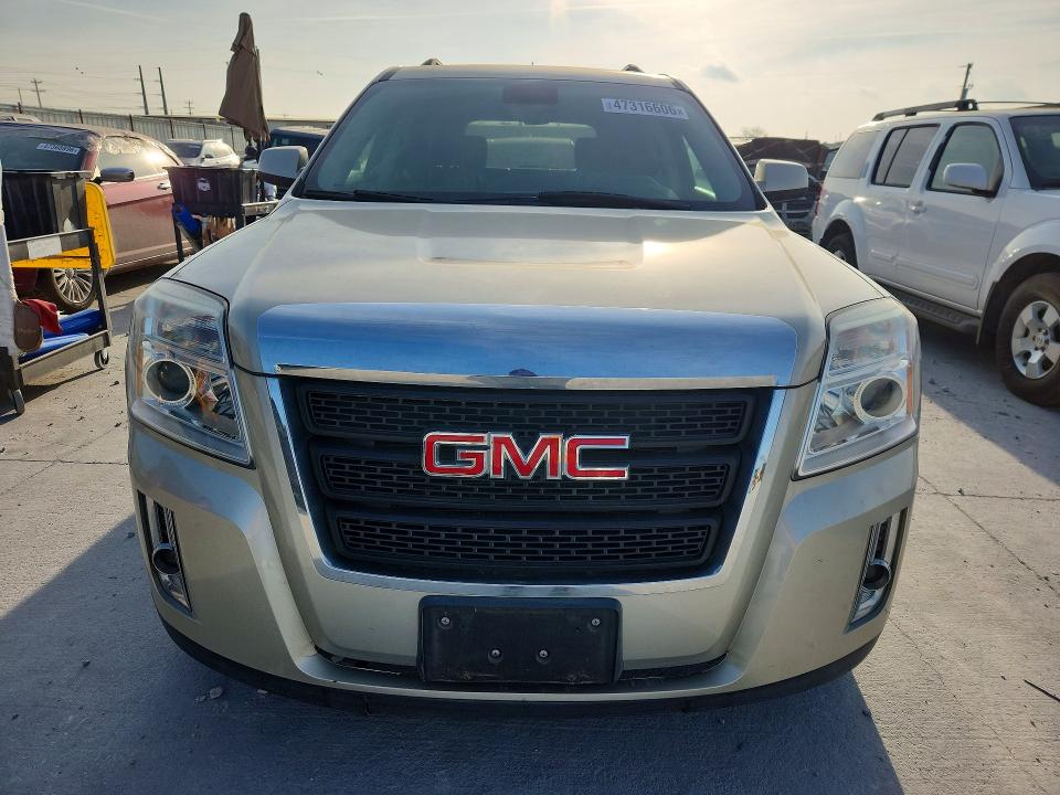 47316606 :رقم المزاد ، 2GKALSEK7F6172967 vin ، 2015 Gmc Terrain مزاد بيع