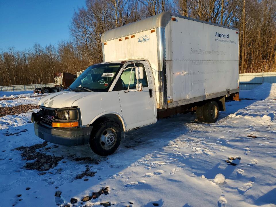 Auction sale of the 2005 Gmc Savana, vin: 1GDJG31U151161733, lot number: 57932266