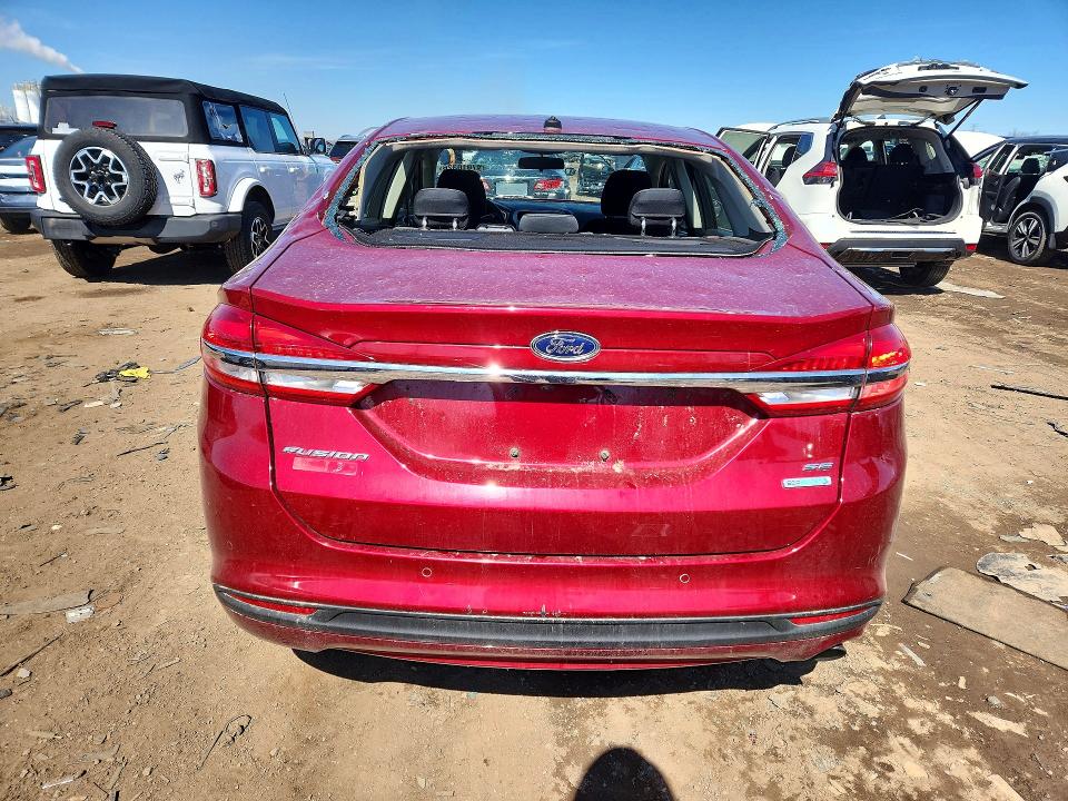 47010326 :رقم المزاد ، 3FA6P0HD7HR347629 vin ، 2017 Ford Fusion مزاد بيع