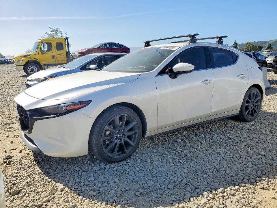 79691905 :رقم المزاد ، JM1BPBML1M1328516 vin ، 2021 Mazda 3 مزاد بيع