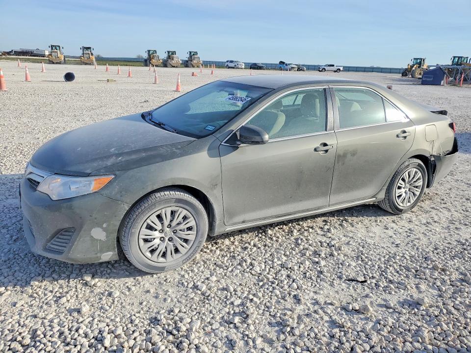 Aukcja sprzedaży 2014 Toyota Camry, vin: 4T4BF1FK1ER422799, numer aukcji: 45863546
