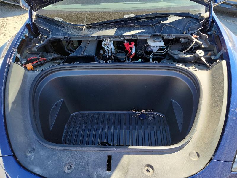 45817706 :رقم المزاد ، 7SAYGDEE0PF789095 vin ، 2023 Tesla Model Y مزاد بيع