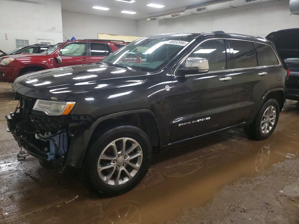 46932996 :رقم المزاد ، 1C4RJFCG1GC437191 vin ، 2016 Jeep Grand Cherokee مزاد بيع