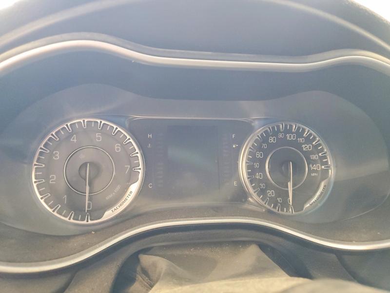 47546926 :رقم المزاد ، 1C3CCCAB4FN504878 vin ، 2015 Chrysler 200 مزاد بيع