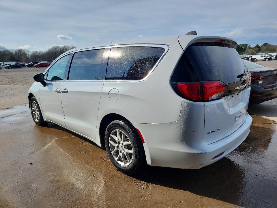 Продажа на аукционе авто 2024 Chrysler Voyager, vin: 2C4RC1CG5RR176879, номер лота: 79985935