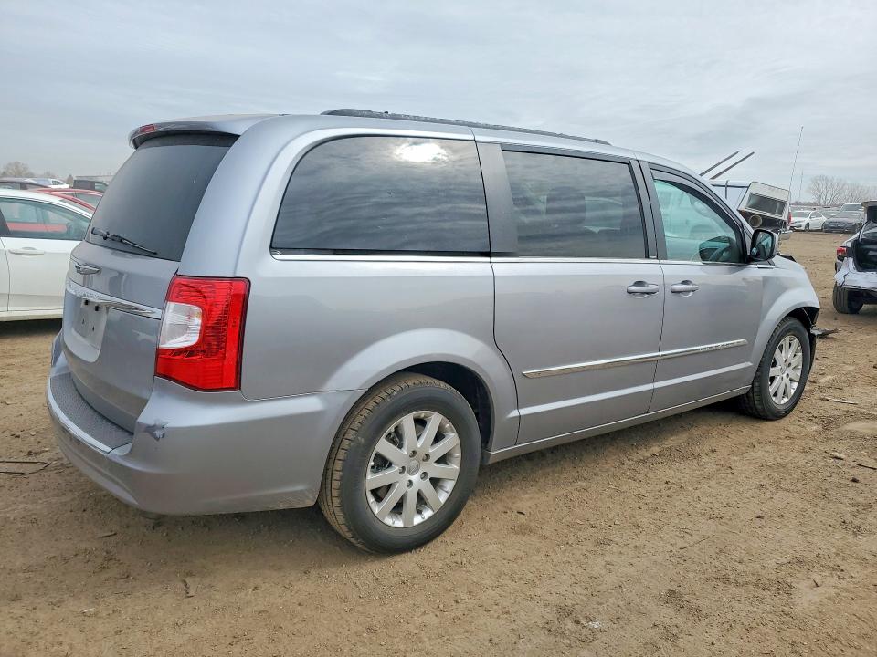 47041286 :رقم المزاد ، 2C4RC1BG3DR722797 vin ، 2013 Chrysler Town & Country مزاد بيع