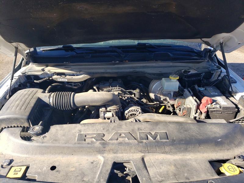 45773916 :رقم المزاد ، 1C6RREBT5KN827829 vin ، 2019 Ram 1500 مزاد بيع