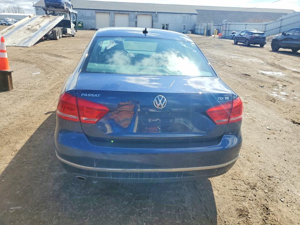 Продажа на аукционе авто 2015 Volkswagen Passat, vin: 1VWBV7A35FC062087, номер лота: 47691376