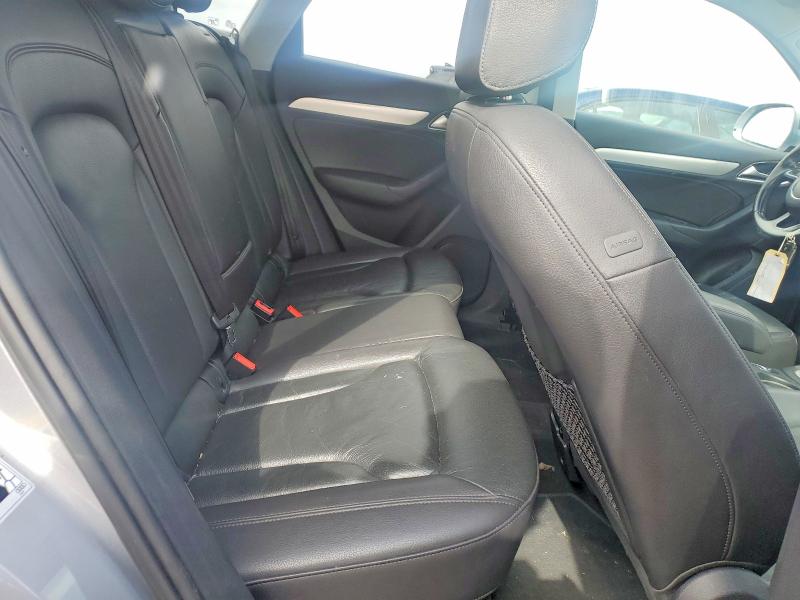 46104796 :رقم المزاد ، WA1EFCFS4FR006994 vin ، 2015 Audi Q3 مزاد بيع