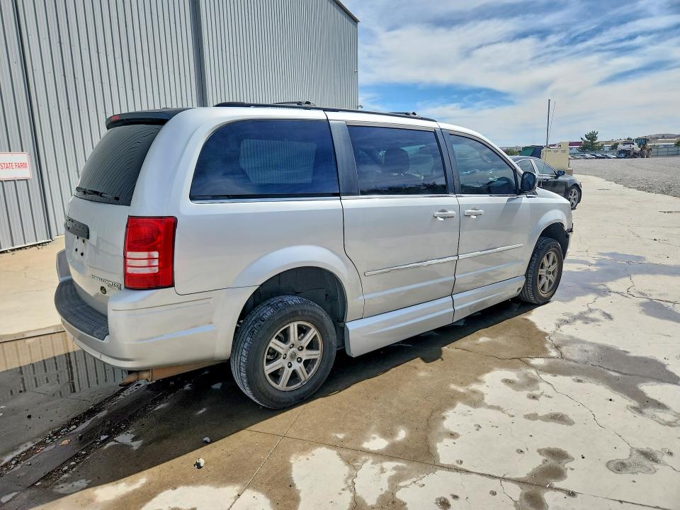 46235716 :رقم المزاد ، 2A4RR5D1XAR397909 vin ، 2010 Chrysler Town & Country مزاد بيع