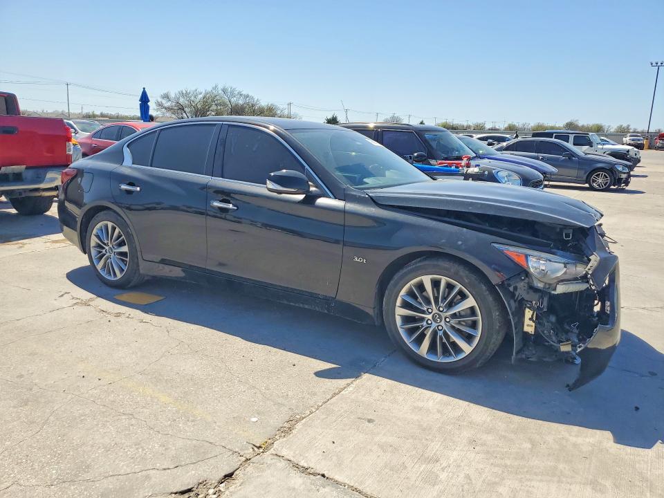 46867026 :رقم المزاد ، JN1EV7AP8JM590845 vin ، 2018 Infiniti Q50 مزاد بيع