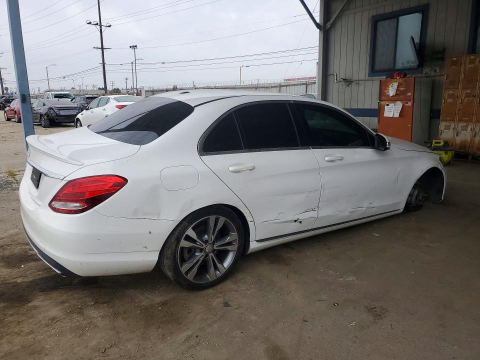 2015 Mercedes-benz C მანქანა იყიდება აუქციონზე, vin: 55SWF4JB7FU052248, აუქციონის ნომერი: 48113416