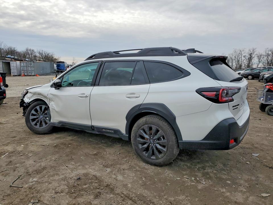 2025 Subaru Outback მანქანა იყიდება აუქციონზე, vin: 4S4BTALC7S3304371, აუქციონის ნომერი: 46582176